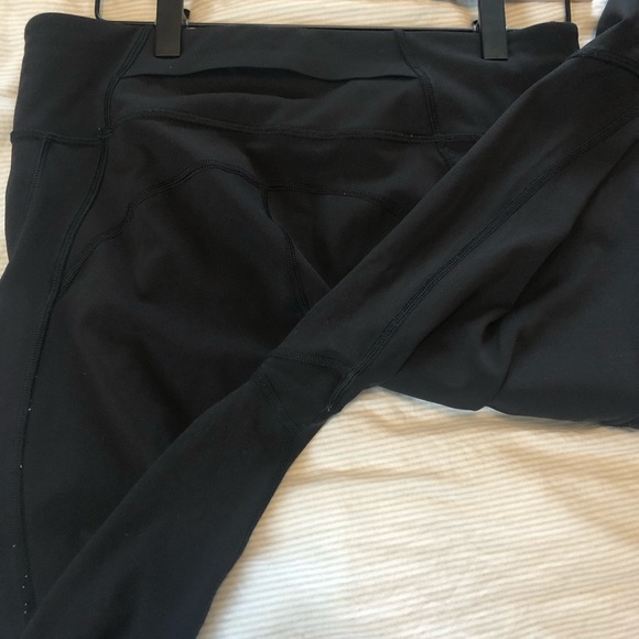 Black lululemon tights; sz10;$50 - Picture 8 of 9